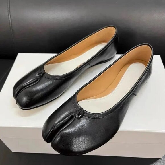 NEW Maison Margiela Tabi Ballet Flats Black Leather Split-Toe · Size 38 - Picture 5 of 5